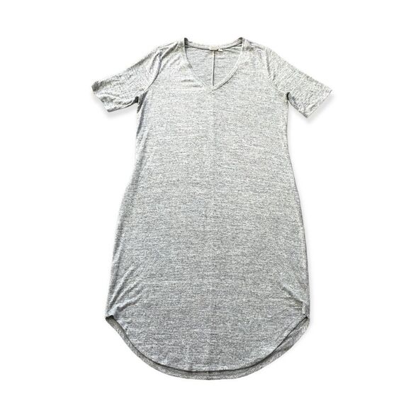 🔃Gap Light Gray V Neck Soft Spun Knit Midi Dress - Picture 3 of 8